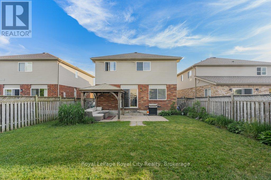 43 Brenneman Drive, Wilmot, Ontario  N3A 4M9 - Photo 45 - X13427506