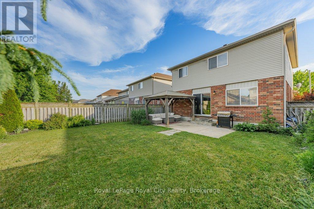 43 Brenneman Drive, Wilmot, Ontario  N3A 4M9 - Photo 46 - X13427506