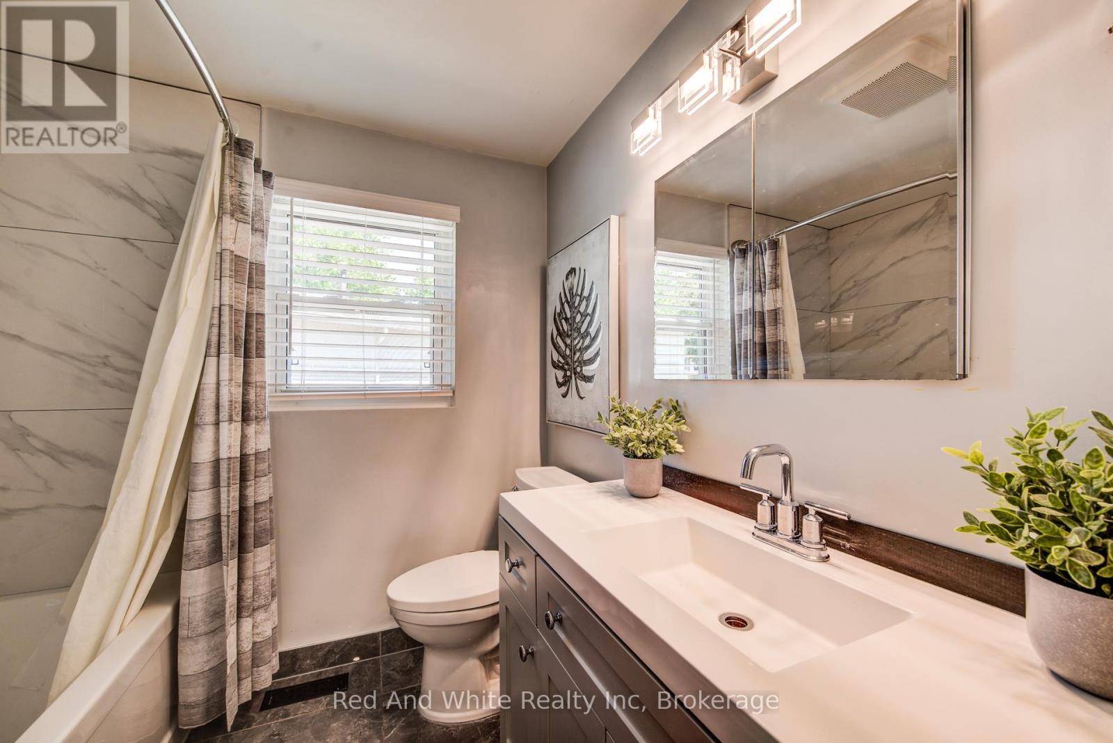 1138 Kathlene Court, Cambridge, Ontario  N3H 4P2 - Photo 33 - X13427718