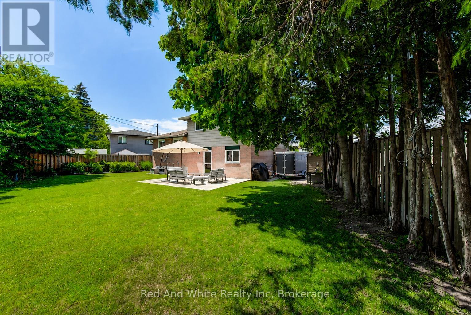 1138 Kathlene Court, Cambridge, Ontario  N3H 4P2 - Photo 6 - X13427718
