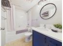 1088 Sunset Drive Unit# 302, Kelowna, BC V1Y 9W1