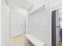 1088 Sunset Drive Unit# 302, Kelowna, BC V1Y 9W1
