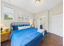 1088 Sunset Drive Unit# 302, Kelowna, BC V1Y 9W1