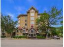 1088 Sunset Drive Unit# 302, Kelowna, BC V1Y 9W1