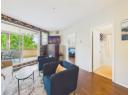 1088 Sunset Drive Unit# 302, Kelowna, BC V1Y 9W1