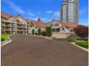 1088 Sunset Drive Unit# 302, Kelowna, BC V1Y 9W1