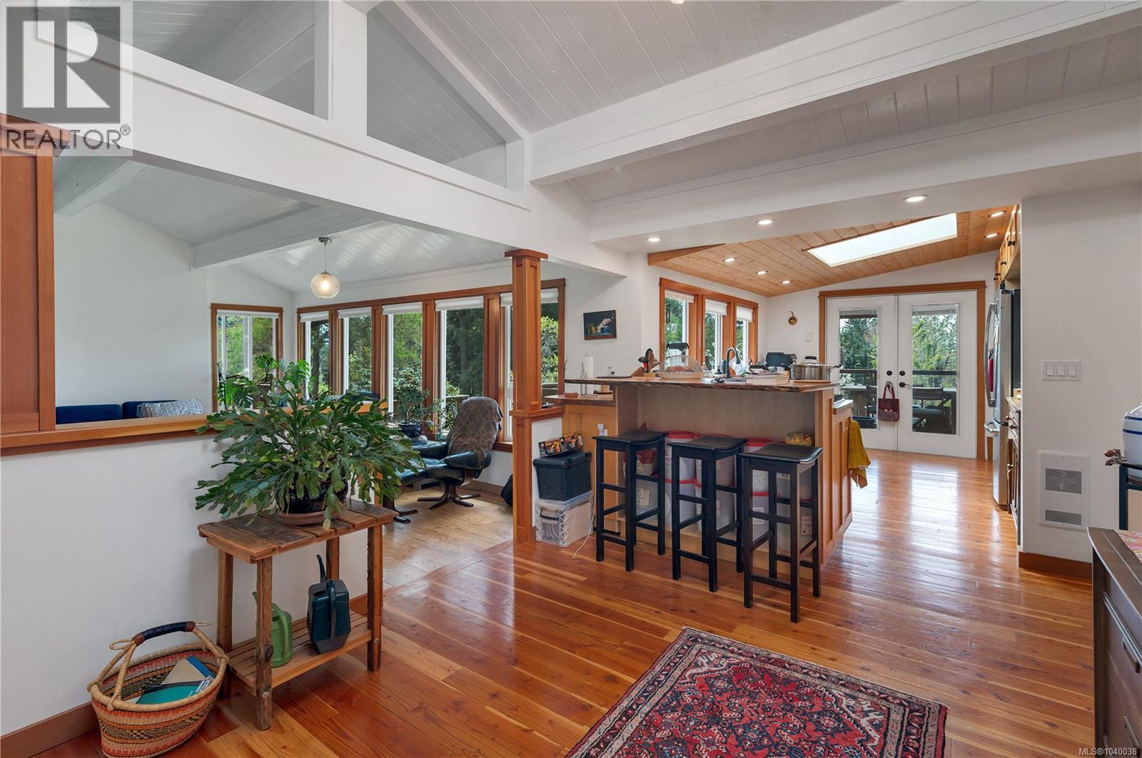 653 Heriot Bay Rd, Quadra Island, British Columbia  V0P 1N0 - Photo 15 - 1040038
