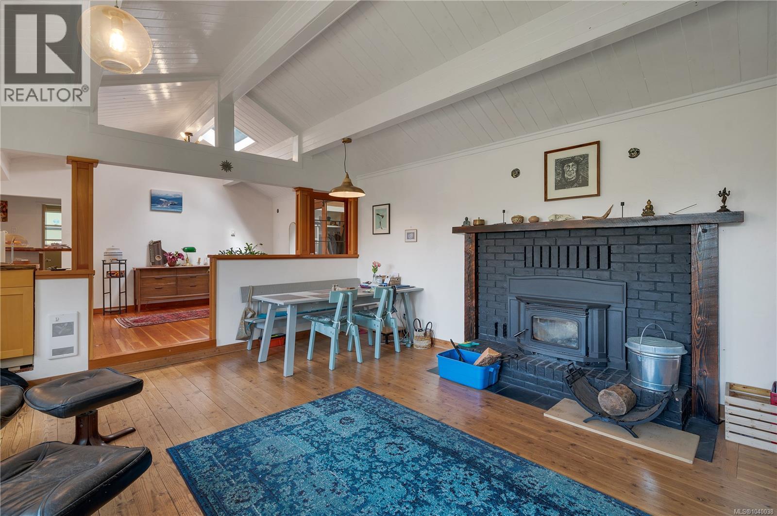 653 Heriot Bay Rd, Quadra Island, British Columbia  V0P 1N0 - Photo 28 - 1040038