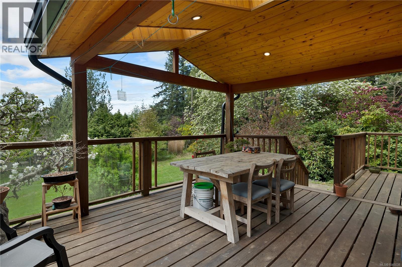 653 Heriot Bay Rd, Quadra Island, British Columbia  V0P 1N0 - Photo 18 - 1040038