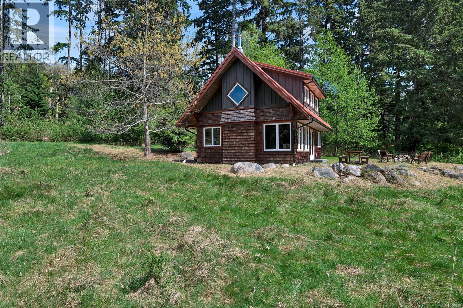 653 Heriot Bay Rd, Quadra Island, British Columbia  V0P 1N0 - Photo 44 - 1040038