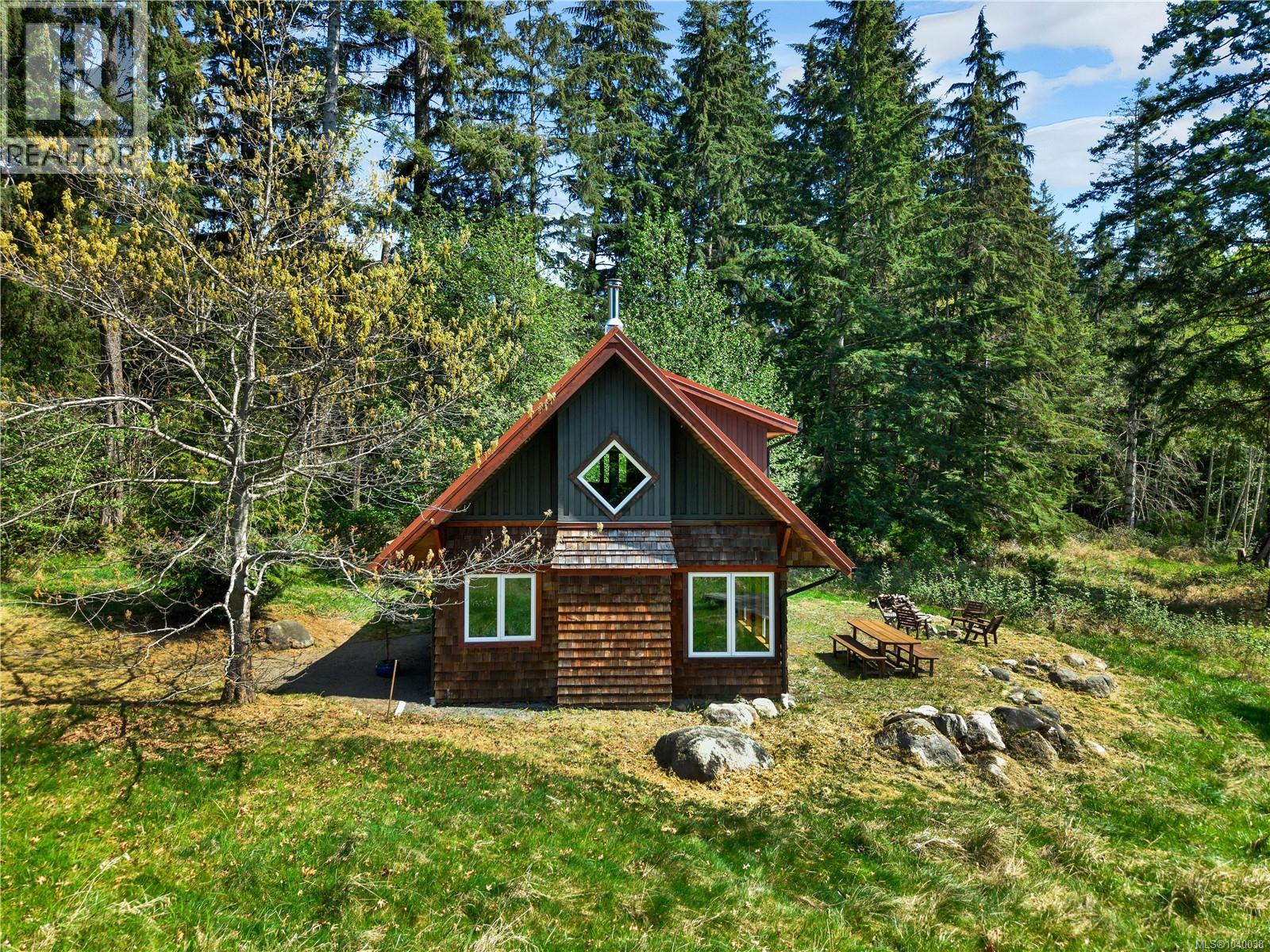 653 Heriot Bay Rd, Quadra Island, British Columbia  V0P 1N0 - Photo 73 - 1040038