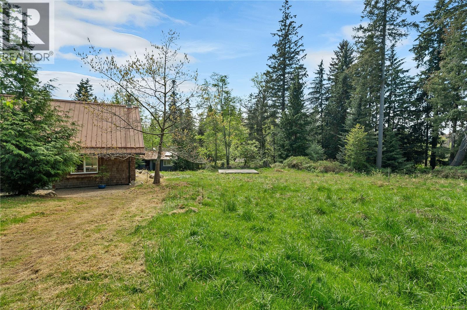 653 Heriot Bay Rd, Quadra Island, British Columbia  V0P 1N0 - Photo 70 - 1040038