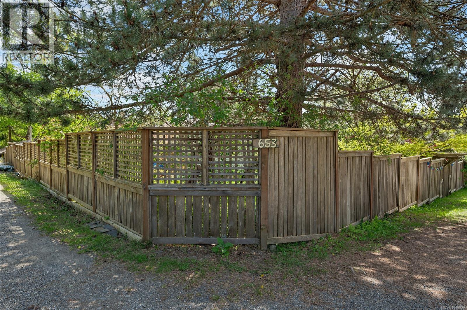 653 Heriot Bay Rd, Quadra Island, British Columbia  V0P 1N0 - Photo 5 - 1040038