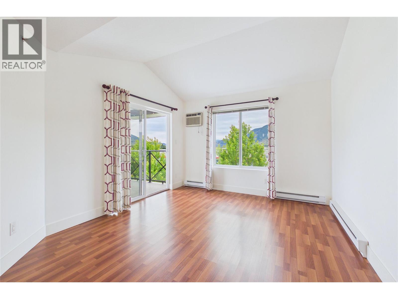 256 Hastings Avenue Unit# 404, Penticton, British Columbia  V2A 2V6 - Photo 9 - 10390524