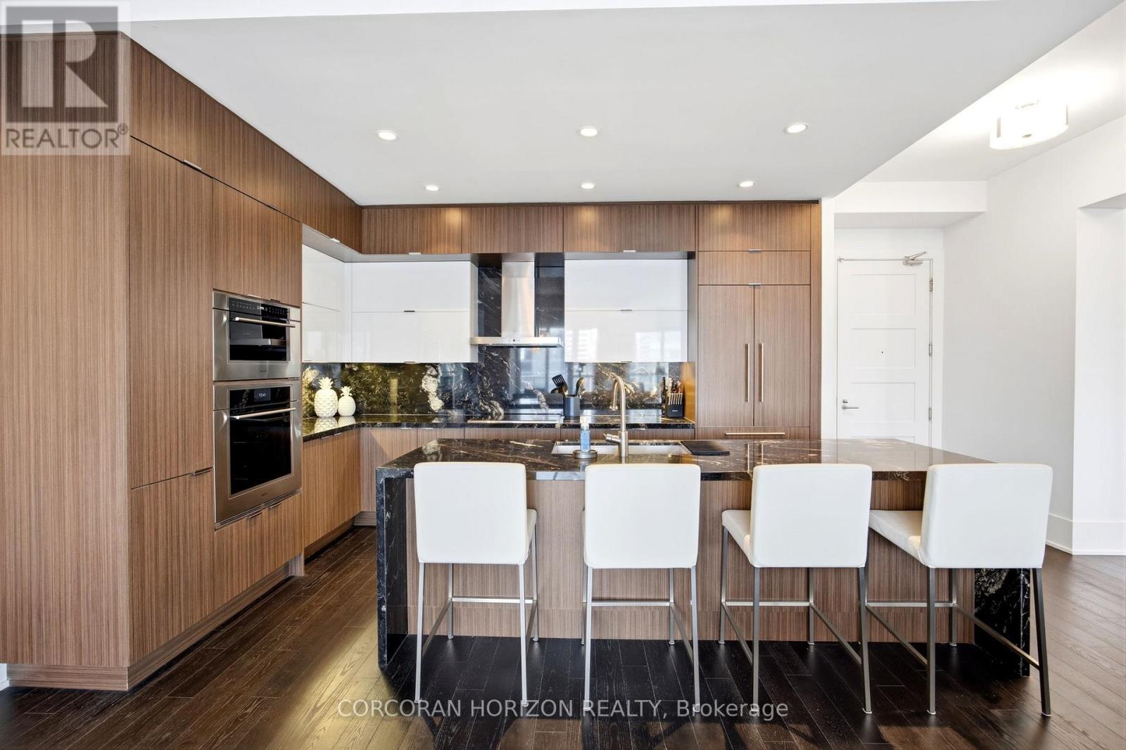 4403 - 300 Front Street W, Toronto, Ontario  M5V 0E9 - Photo 12 - C13427596