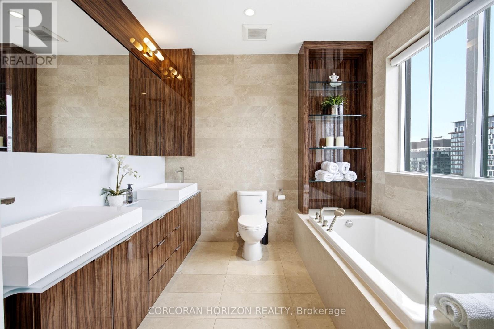4403 - 300 Front Street W, Toronto, Ontario  M5V 0E9 - Photo 19 - C13427596