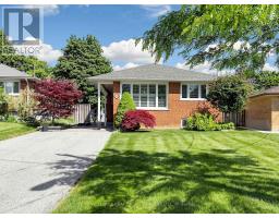 9 CORAL COVE CRESCENT, Toronto, Ontario