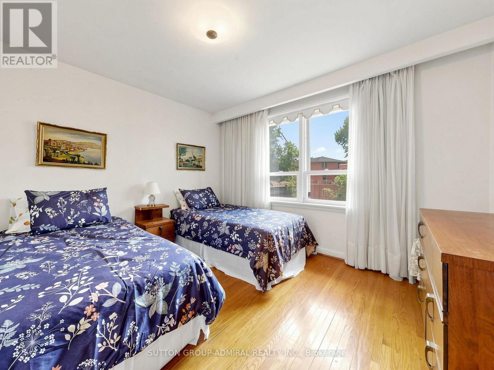 145 York Downs Drive, Toronto, Ontario  M3H 2G8 - Photo 20 - C13427700