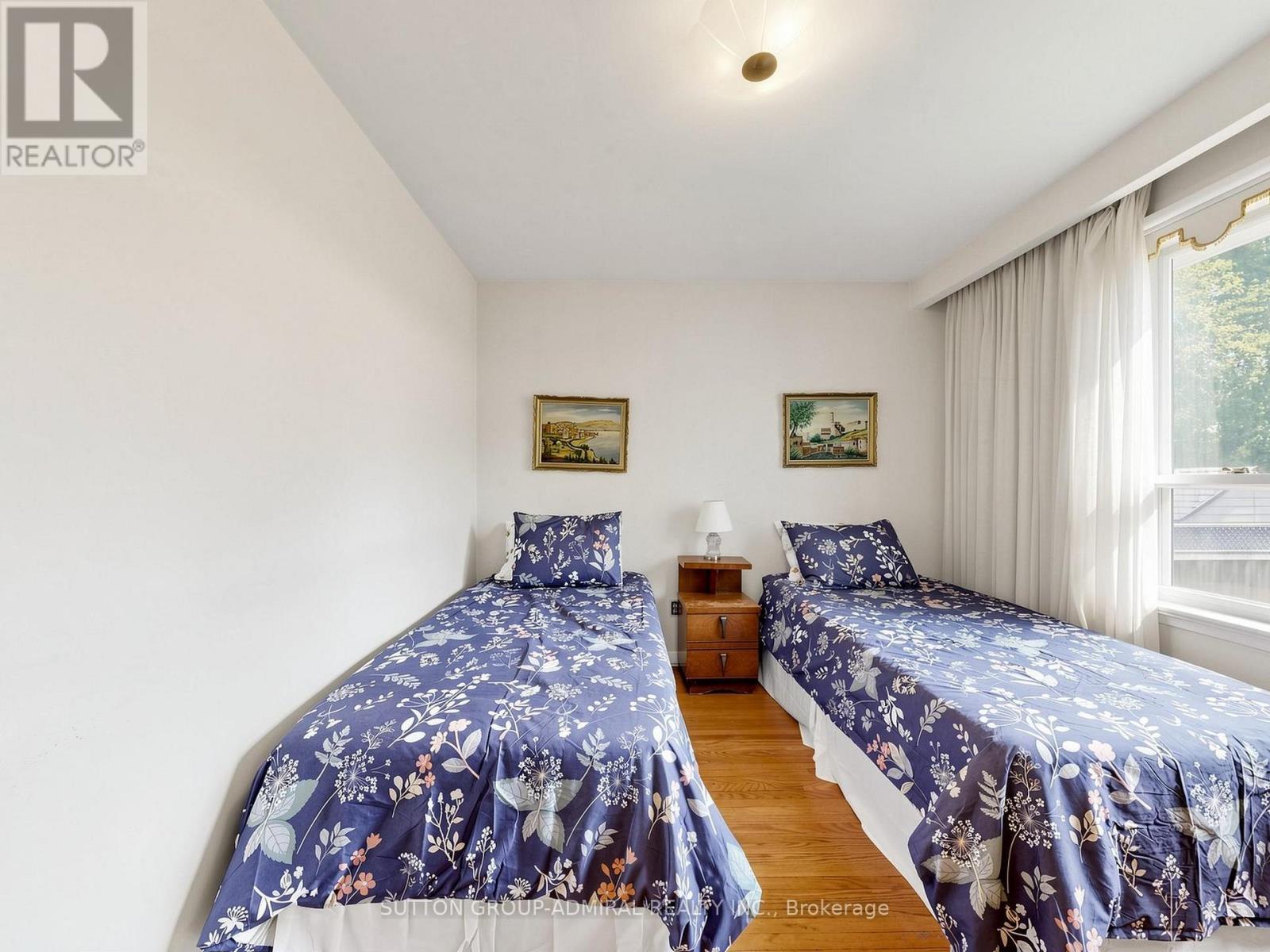 145 York Downs Drive, Toronto, Ontario  M3H 2G8 - Photo 21 - C13427700
