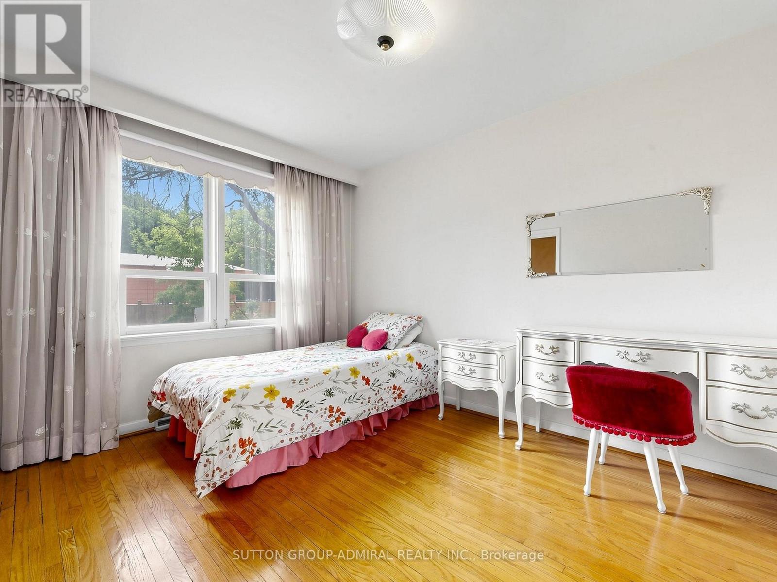 145 York Downs Drive, Toronto, Ontario  M3H 2G8 - Photo 22 - C13427700