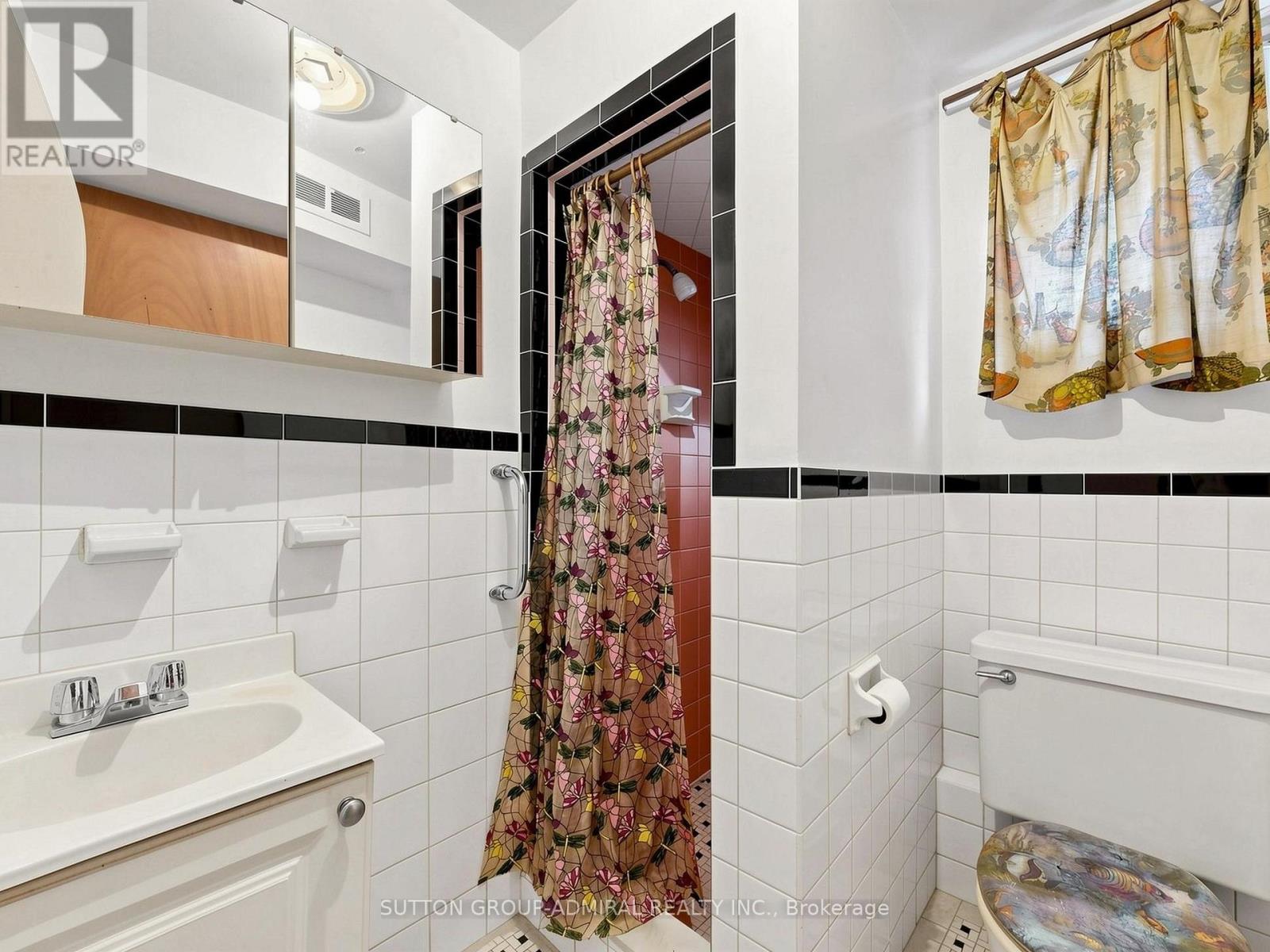 145 York Downs Drive, Toronto, Ontario  M3H 2G8 - Photo 45 - C13427700