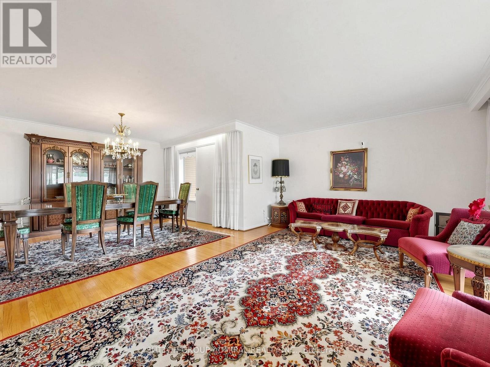 145 York Downs Drive, Toronto, Ontario  M3H 2G8 - Photo 7 - C13427700