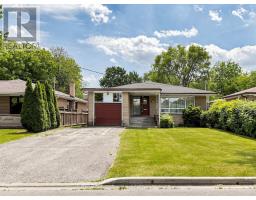 145 YORK DOWNS DRIVE, Toronto, Ontario