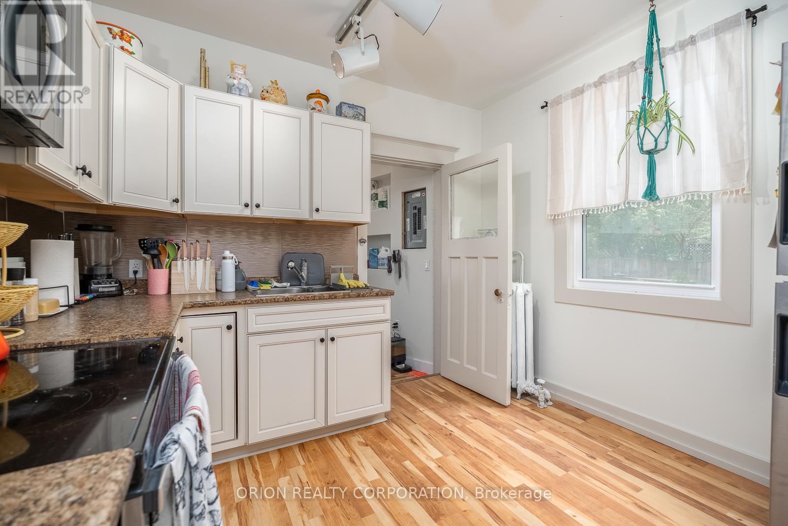 185 Glenholme Avenue, Toronto, Ontario  M6E 3C5 - Photo 37 - C13427712