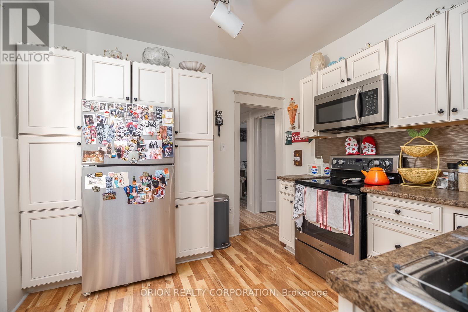 185 Glenholme Avenue, Toronto, Ontario  M6E 3C5 - Photo 38 - C13427712