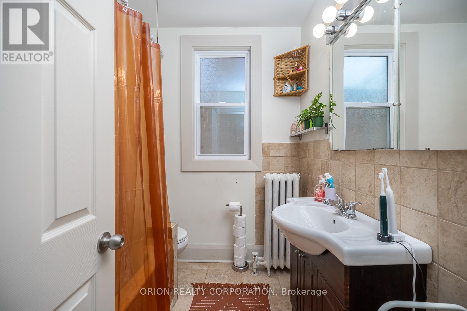 185 Glenholme Avenue, Toronto, Ontario  M6E 3C5 - Photo 39 - C13427712