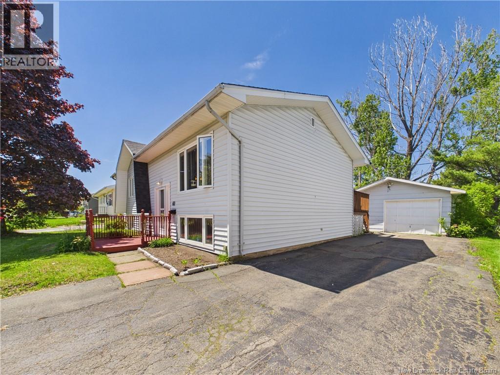 60 Knox Drive, Moncton, New Brunswick  E1G 1L8 - Photo 2 - NB141443