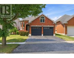 1165 WINDGROVE SQUARE, Pickering, Ontario