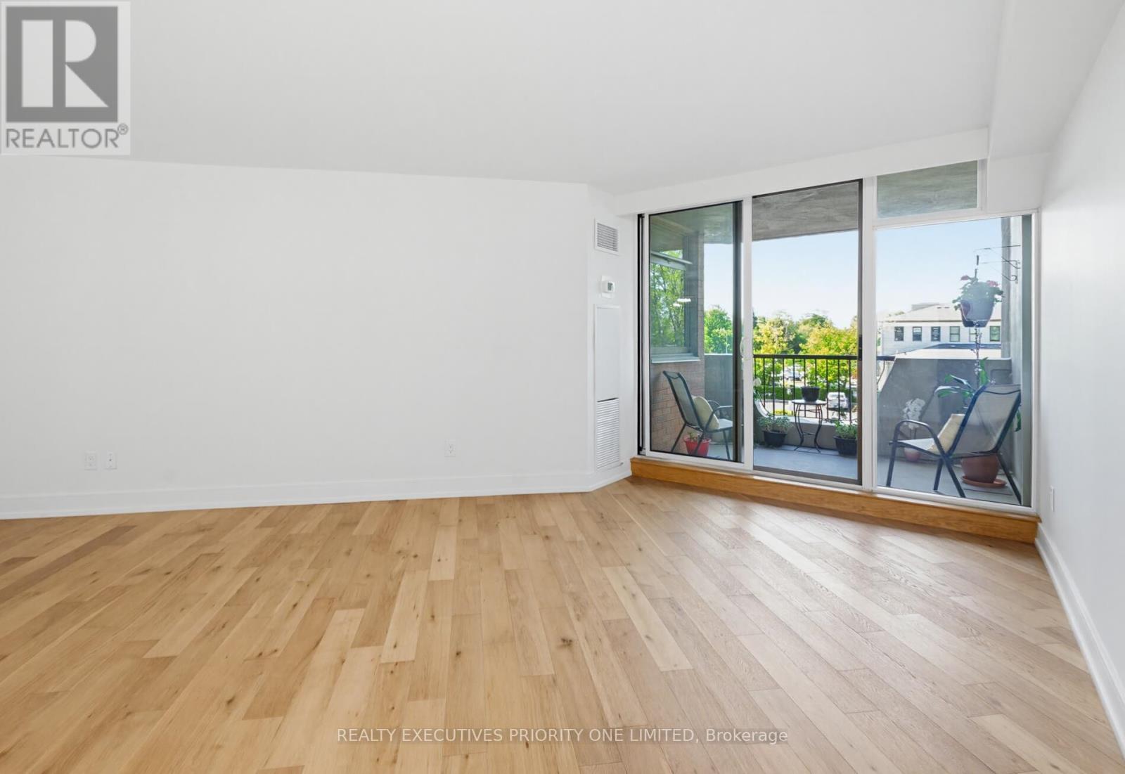 308 - 7811 Yonge Street, Markham, Ontario  L3T 4S3 - Photo 12 - N13427478