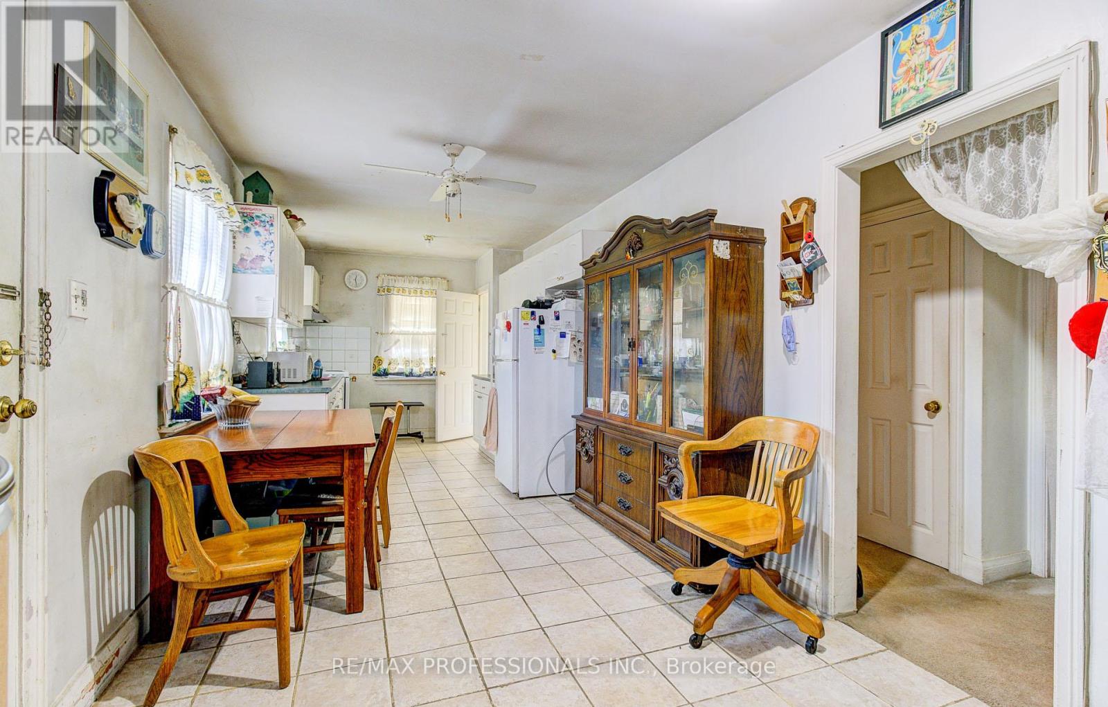 414 Melrose Street, Toronto, Ontario  M8Z 1H1 - Photo 11 - W13427600