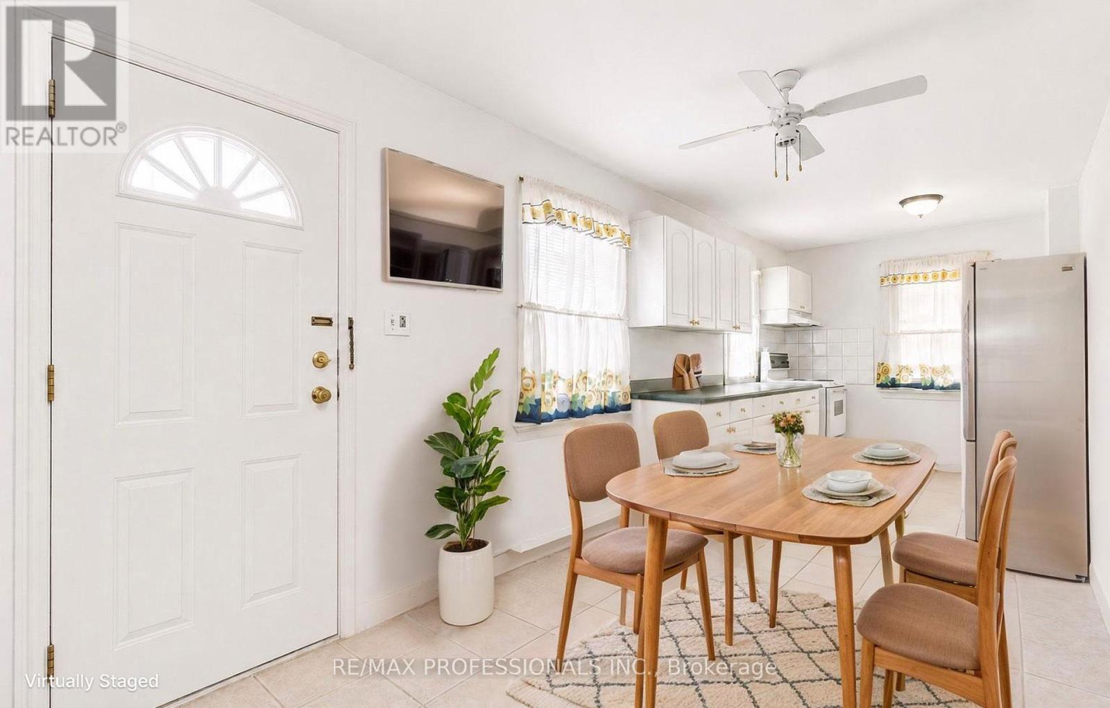 414 Melrose Street, Toronto, Ontario  M8Z 1H1 - Photo 12 - W13427600