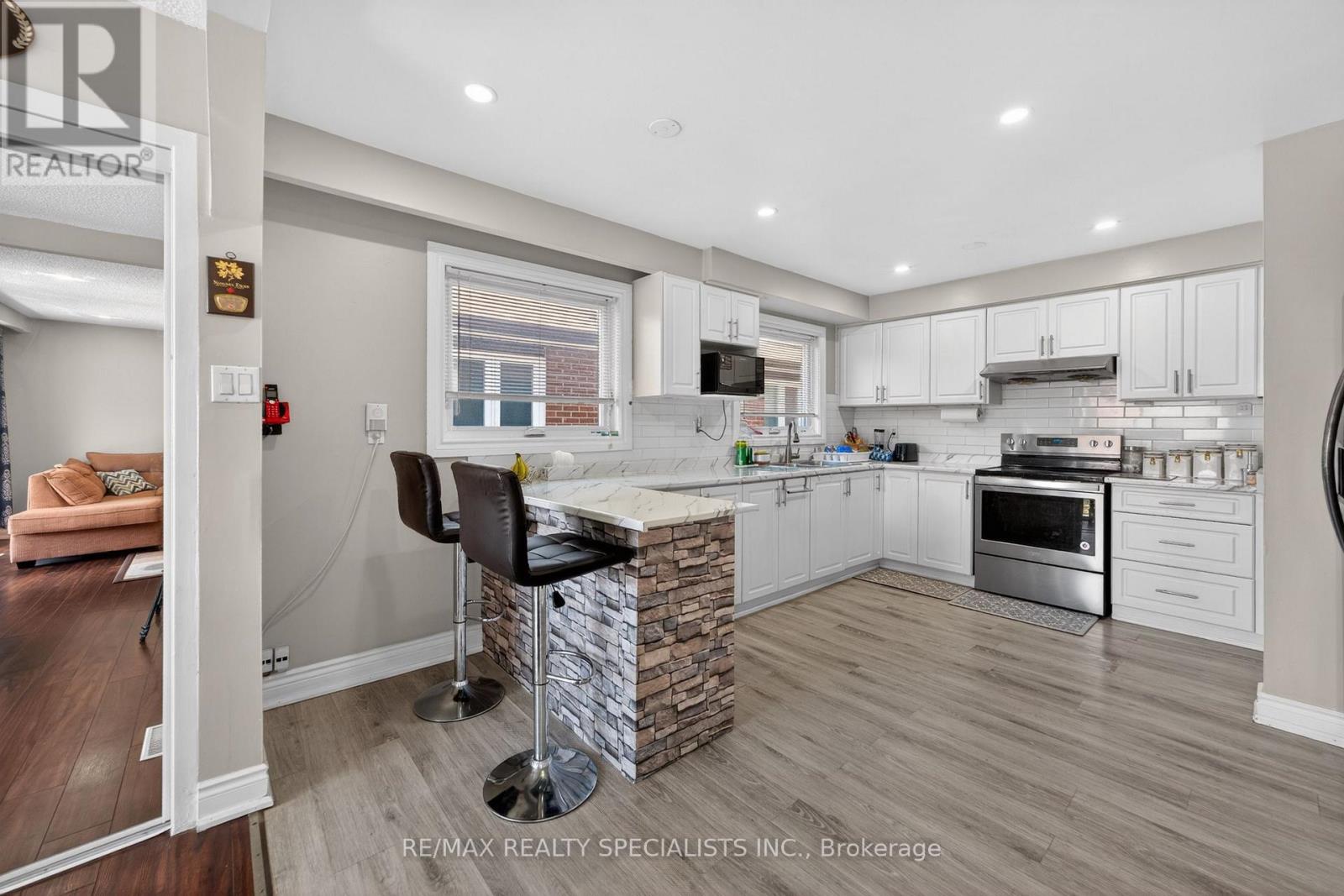 48 English Street, Brampton, Ontario  L6X 1L6 - Photo 14 - W13427604
