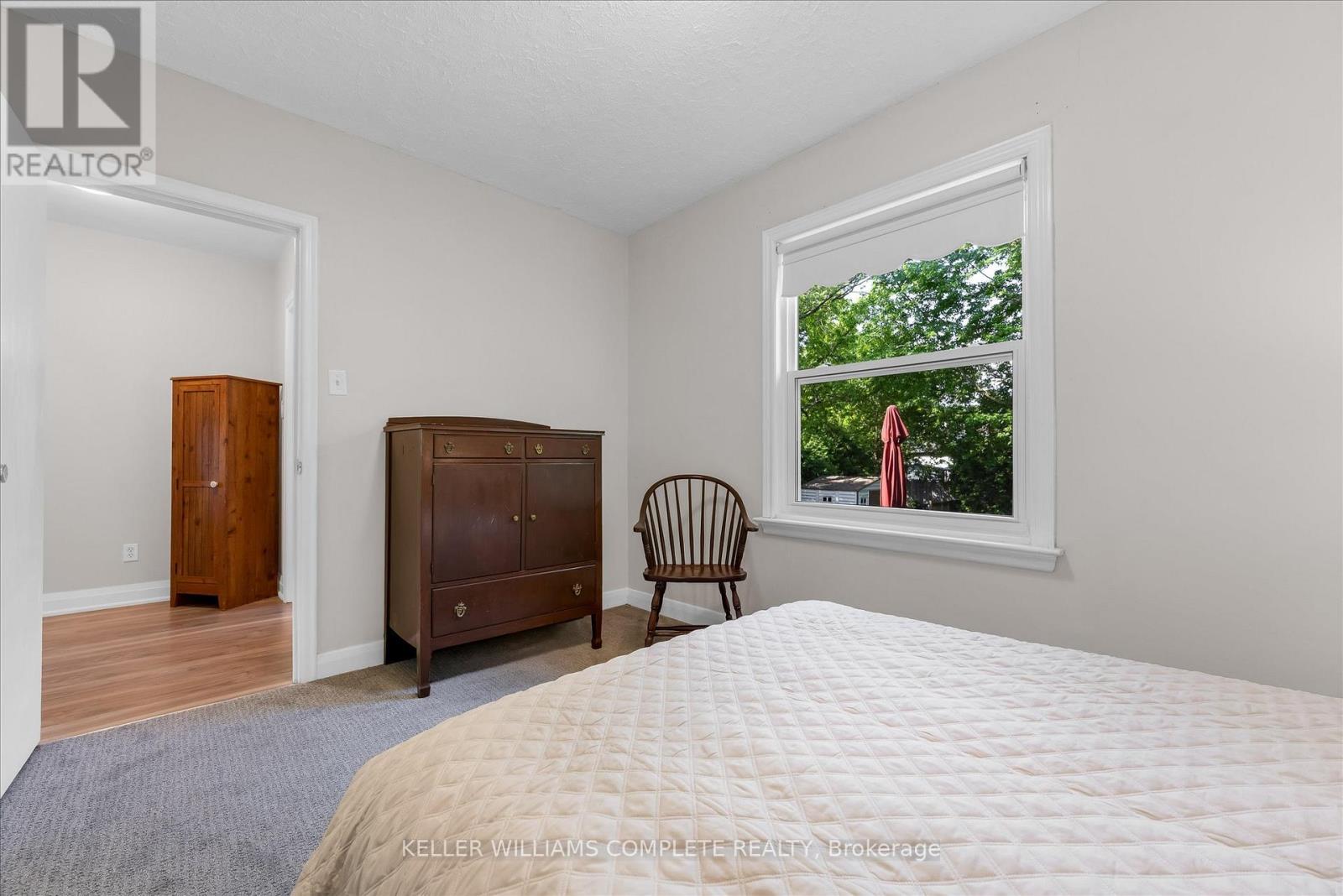614 Drury Lane, Burlington, Ontario  L7R 2X6 - Photo 15 - W13427698