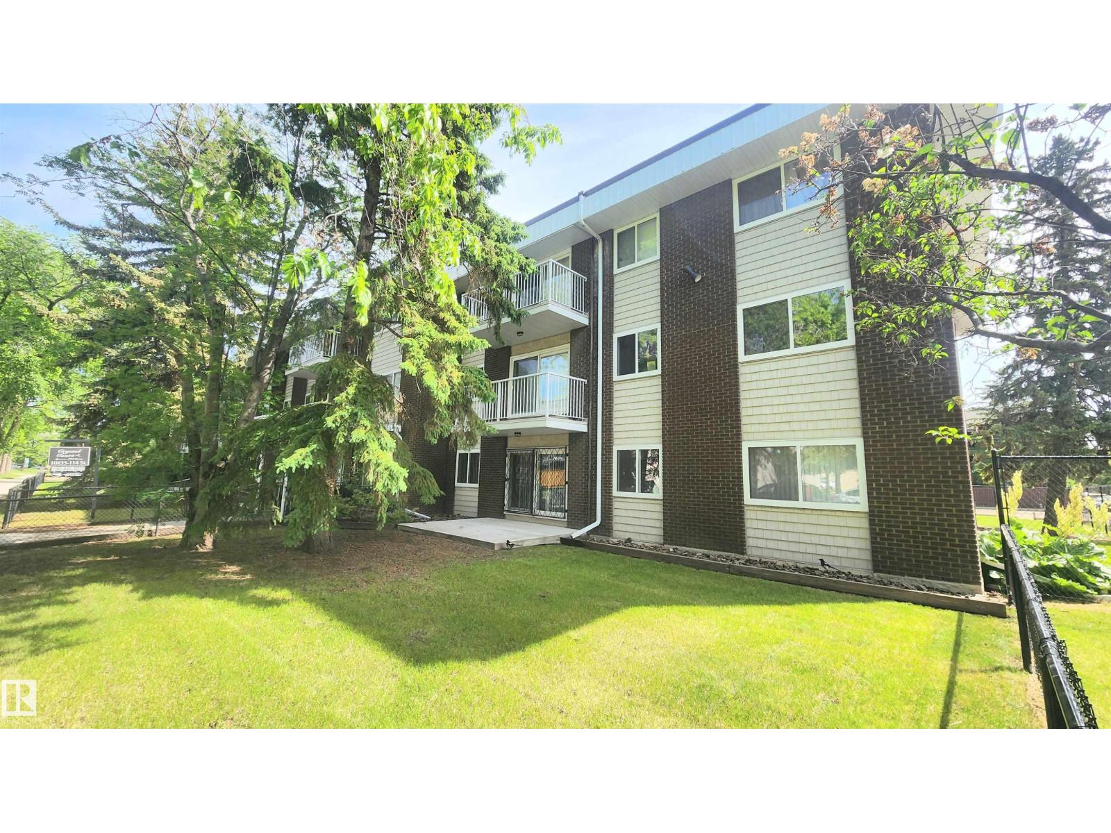 #212 10835 114 St NW, Edmonton, Alberta  T5H 3K3 - Photo 2 - E4491307