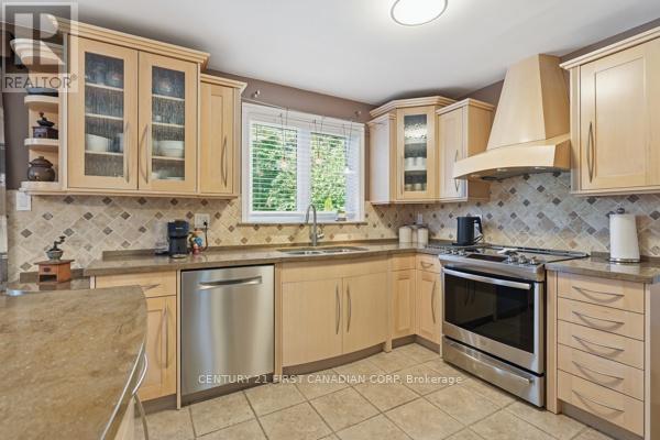 1 Scottsdale Street, London South, Ontario  N6P 1C7 - Photo 10 - X13427846
