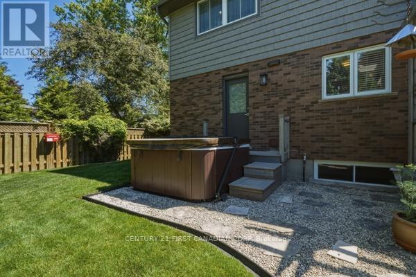 1 Scottsdale Street, London South, Ontario  N6P 1C7 - Photo 46 - X13427846