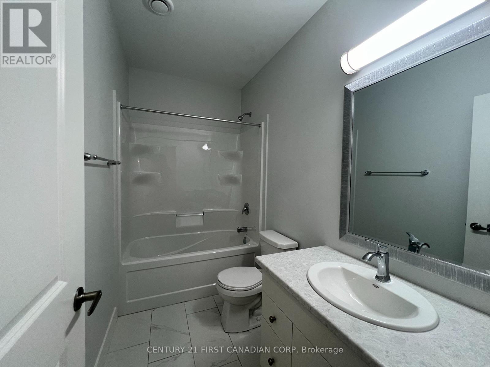 37 - 990 Deveron Crescent, London South, Ontario  N5Z 0B7 - Photo 21 - X13427888