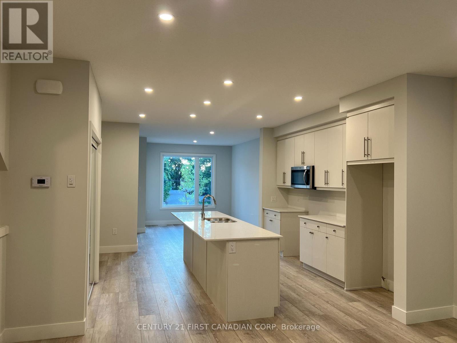 37 - 990 Deveron Crescent, London South, Ontario  N5Z 0B7 - Photo 8 - X13427888