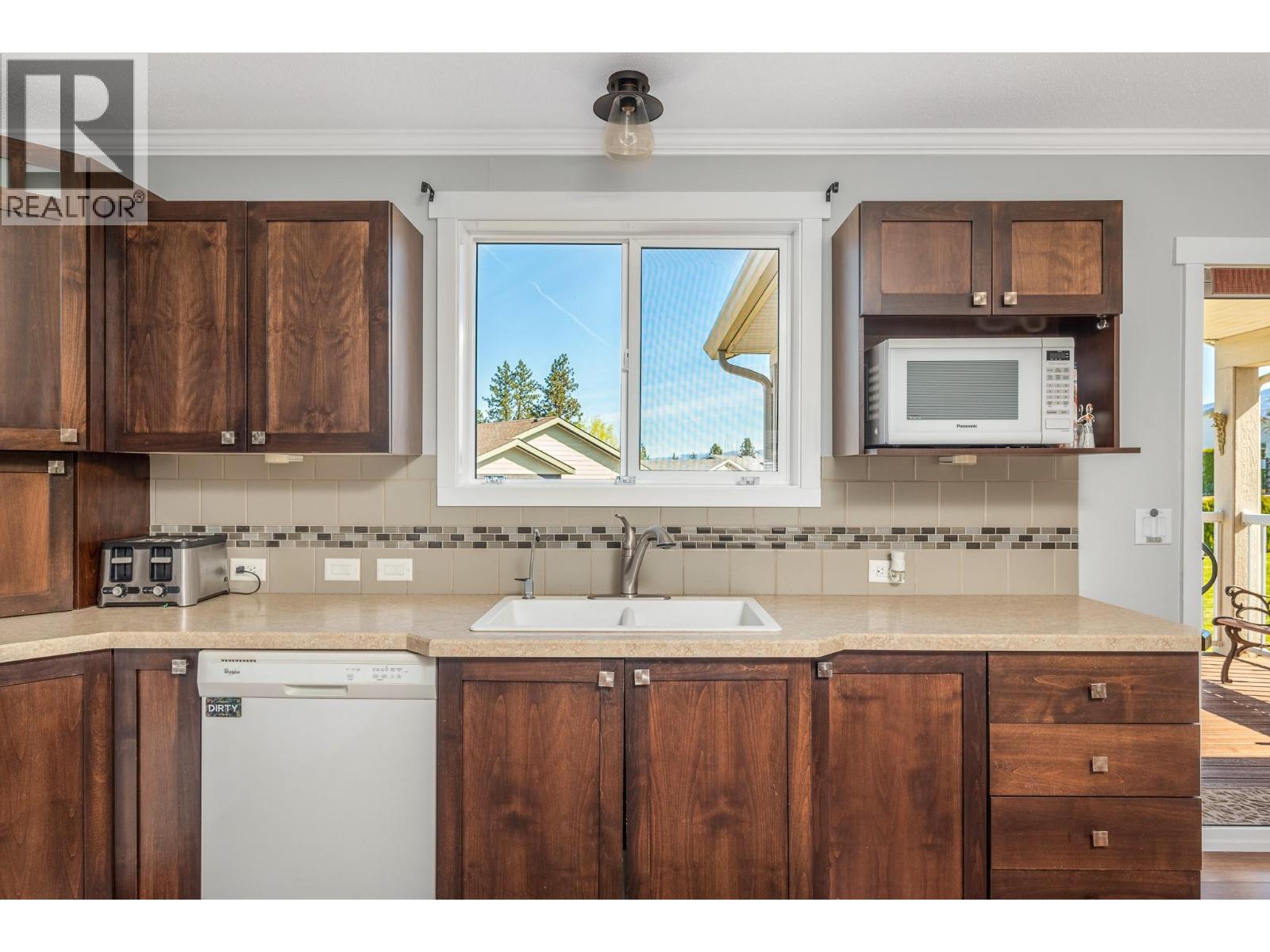 9510 Highway 97 Road N Unit# 120, Vernon, British Columbia  V1H 1R8 - Photo 11 - 10341365