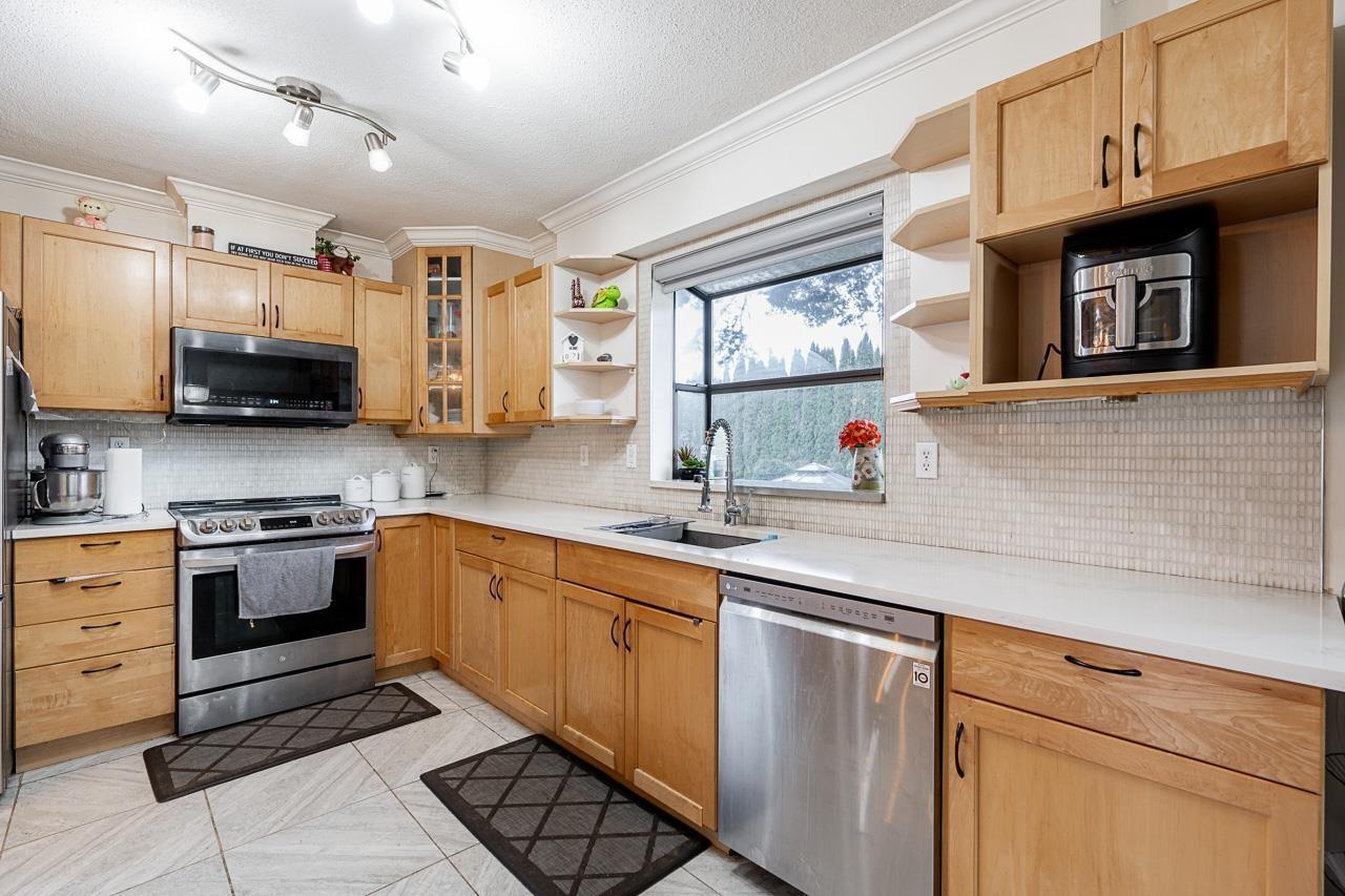 Listing image 11
