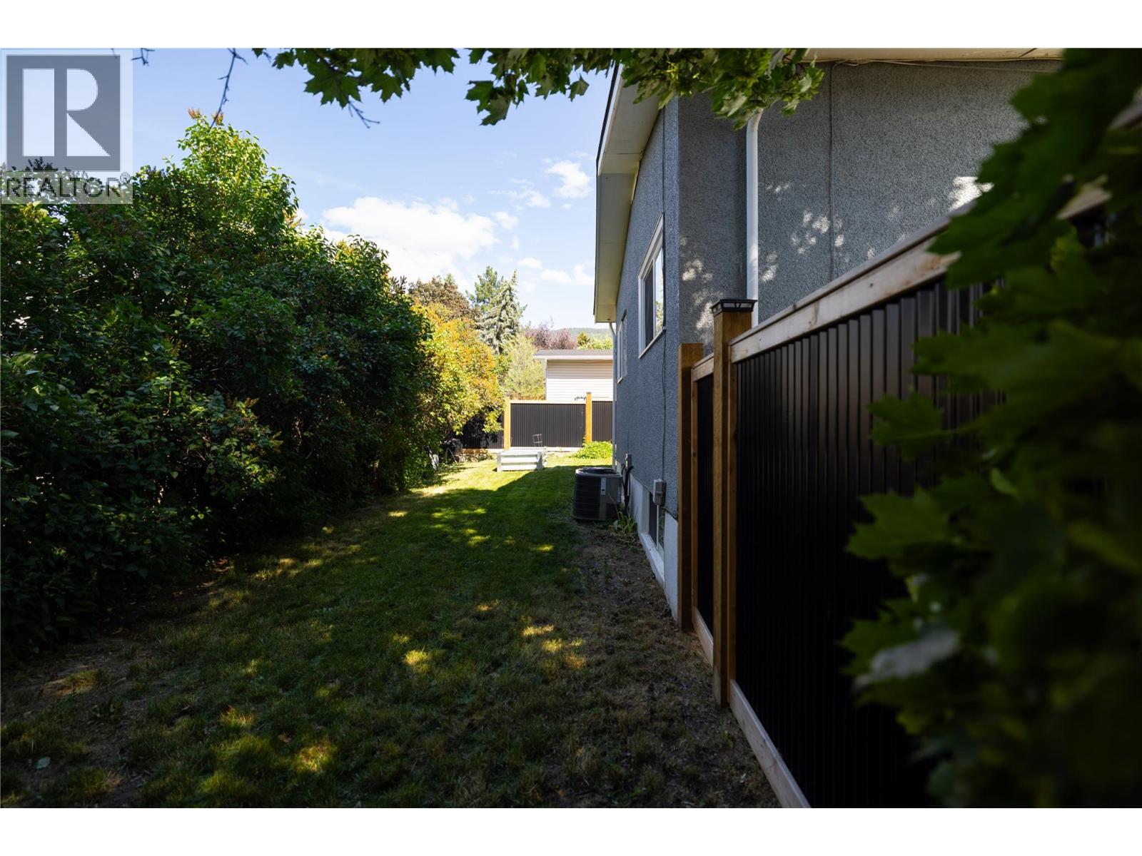 1509 38 Avenue, Vernon, British Columbia  V1T 2Z1 - Photo 12 - 10382822