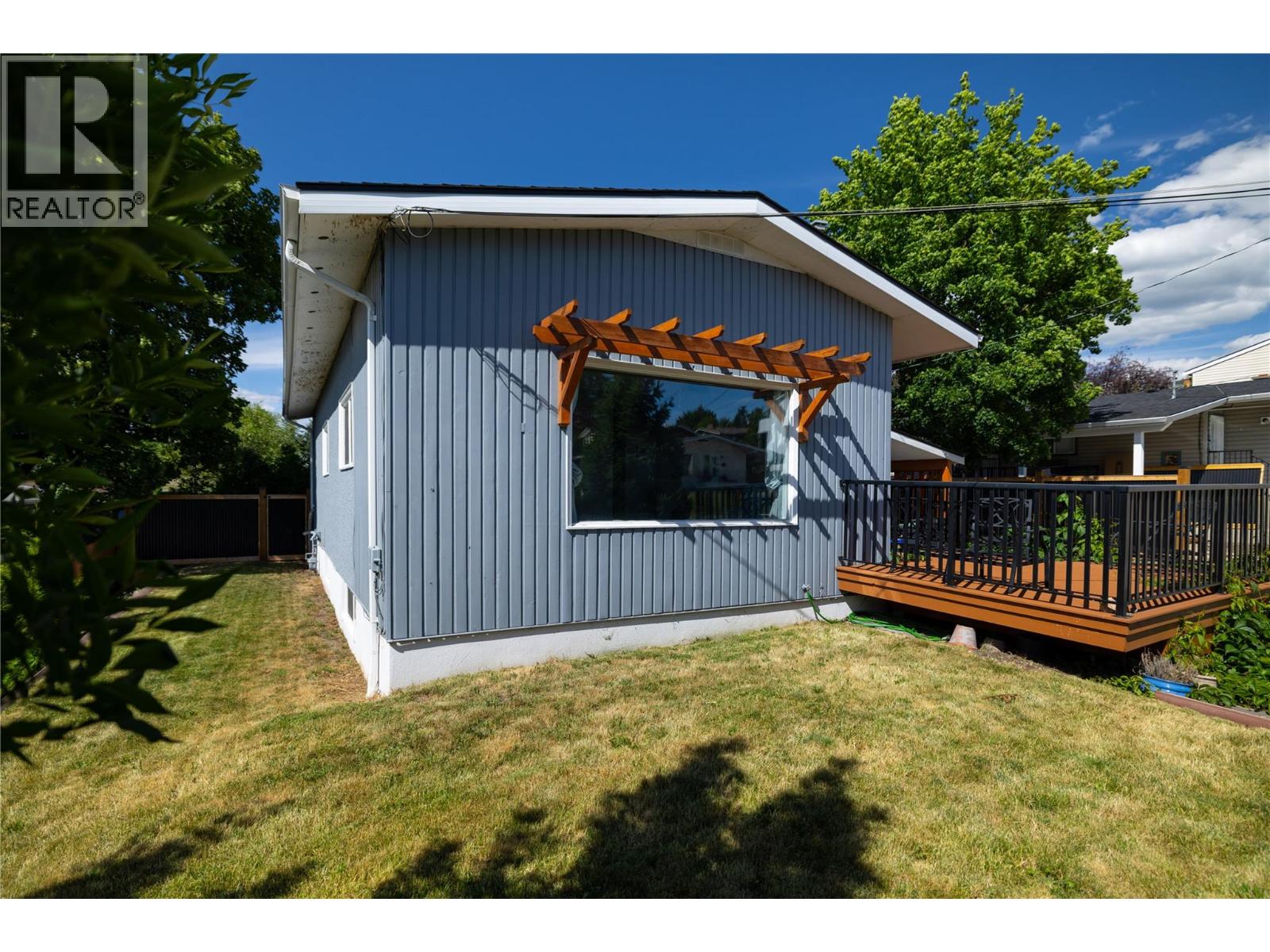 1509 38 Avenue, Vernon, British Columbia  V1T 2Z1 - Photo 6 - 10382822