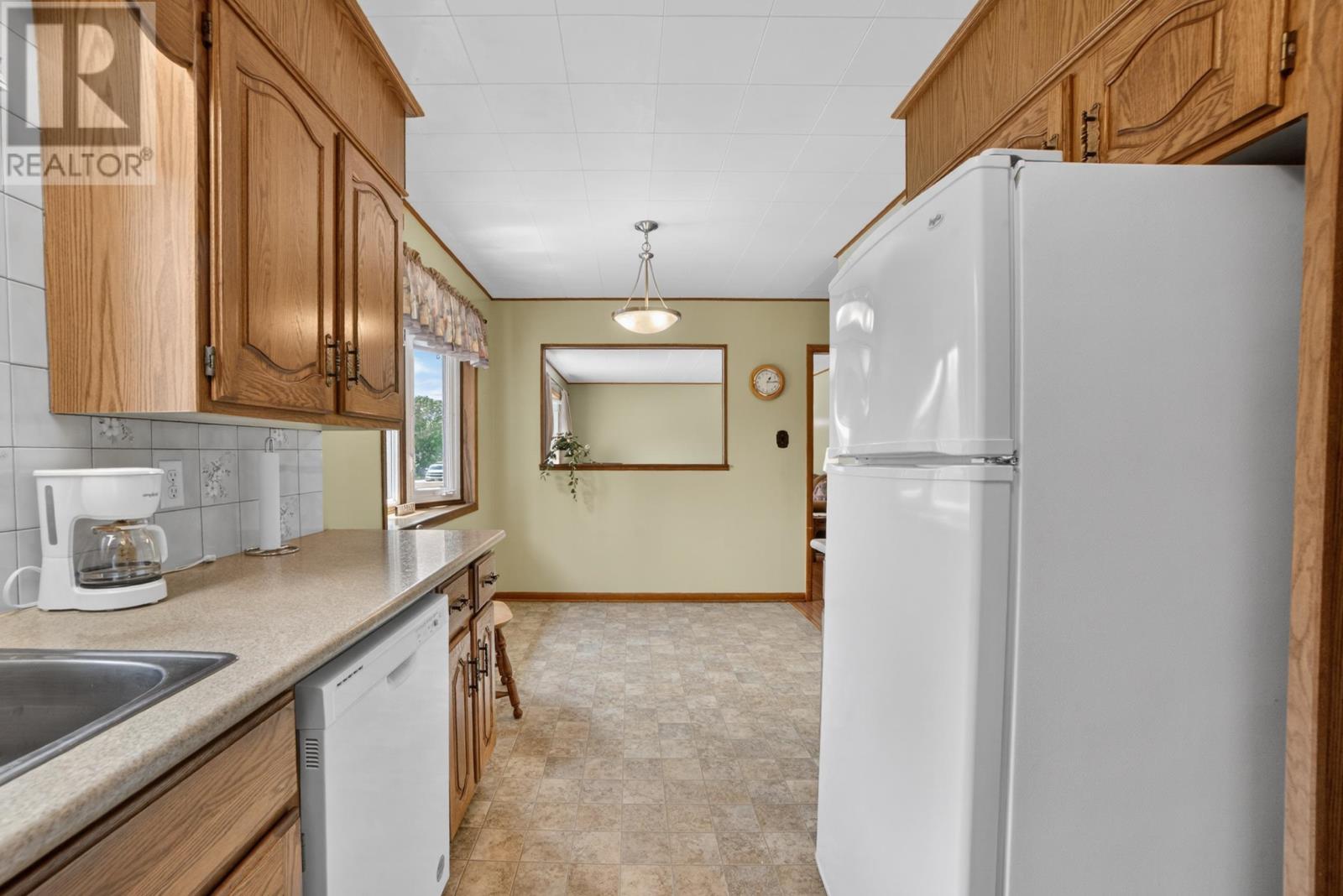 504 Beach Road, Kenora, Ontario  P0X 1C0 - Photo 13 - TB2601441