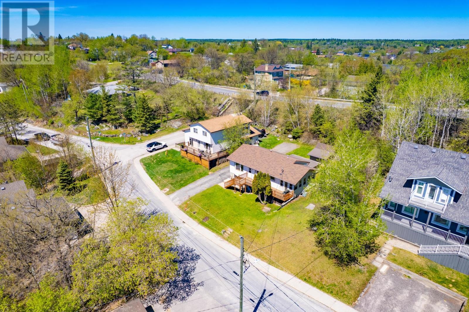 504 Beach Road, Kenora, Ontario  P0X 1C0 - Photo 2 - TB2601441