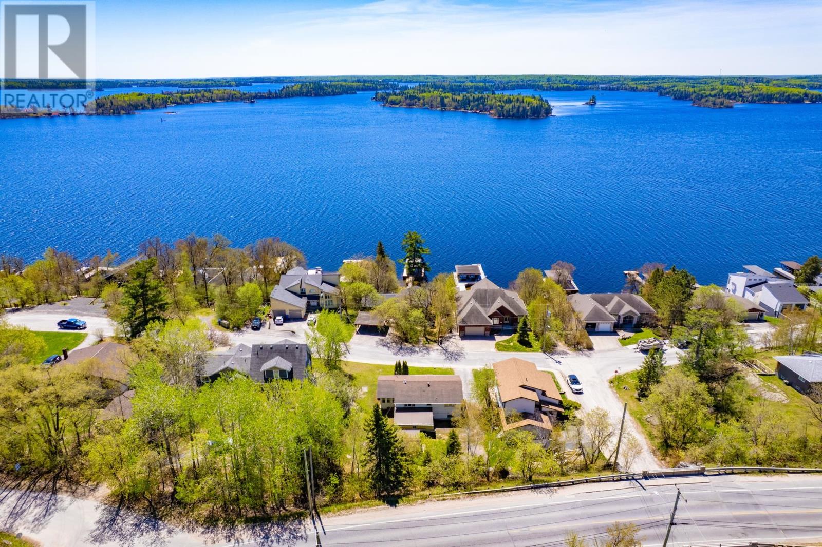 504 Beach Road, Kenora, Ontario  P0X 1C0 - Photo 3 - TB2601441
