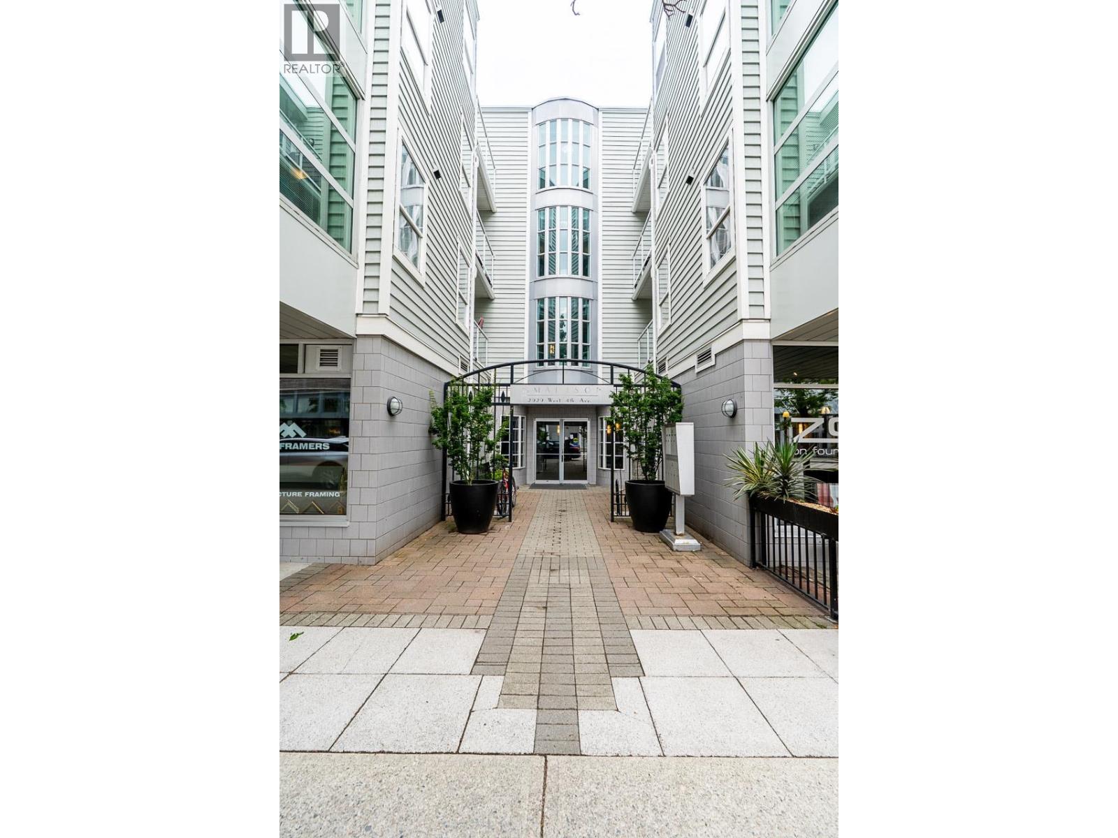 Listing image 23